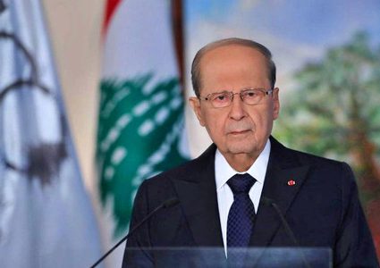 الرئيس اللبناني يبدأ الاستشارات النيابية لتسمية رئيس جديد للحكومة