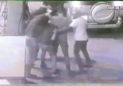 قوة من المستعربين تختطف شابًا أثناء عمله في طولكرم