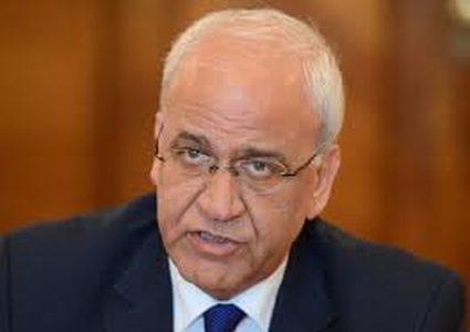 عريقات:لا يبدو أنه "سلام" بل استسلام فلسطيني في ظل نظام فصل عنصري