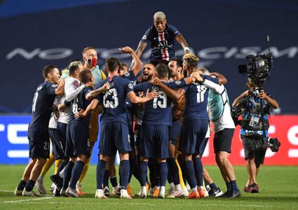 باريس سان جيرمان يعلن إصابة نجمه الأول بفيروس كورونا