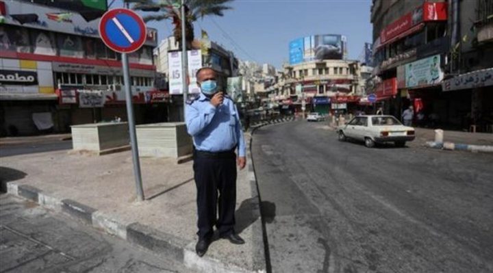 قرار بتشديد الجولات الرقابية للحد من انتشار فيروس كورونا بنابلس