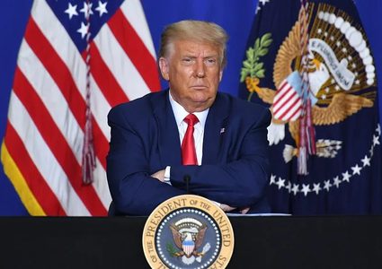 ترامب: التظاهرات العنيفة ضد الشرطة في كينوشا "إرهاب داخلي"