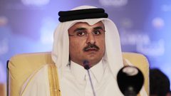 أمير قطر يبلغ كوشنر دعم الدوحة لحل الدولتين