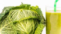 ماذا يحدث للجسم عند تناول عصير الملفوف بانتظام؟