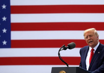 ترامب يعلن عزمه قطع التمويل الحكومي عن المدن "الفوضوية"