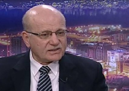 سليمان يدعو سلطة الأمر الواقع في غزة لتمكين الحكومة