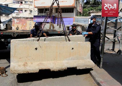 جانب من الاجراءات لمنع تفشي فيروس كورونا في قطاع غزة