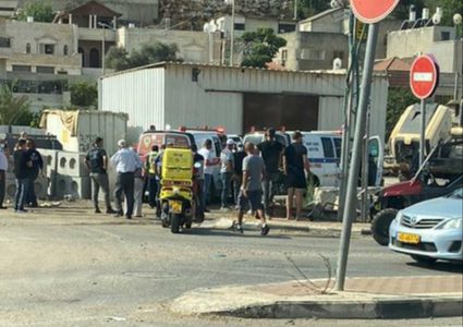 البطوف: اصابة امراة بجراح حرجة اثر سقوطها عن علو في دير حنا