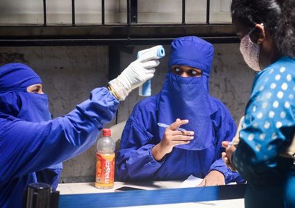الهند: 1133 حالة وفاة و75809 اصابة جديدة بفيروس كورونا