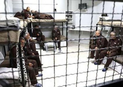 إصابة 7 أسرى بفيروس كورونا في سجن "عوفر"