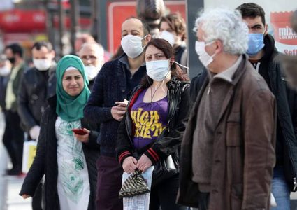 تركيا: تشديد اجراءات محاربة كورونا نتيجة ارتفاع معدل الاصابات