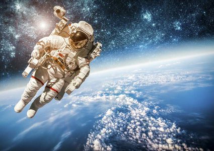 دراسة: بنية أدمغة "رواد الفضاء" تتغير بعد مغادرة الأرض