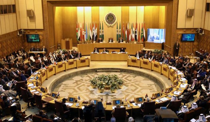 العرب يرفضون إدانة التطبيع