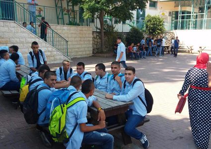 أم الفحم: تعليق الدراسة في عدة مدارس بسبب كورونا