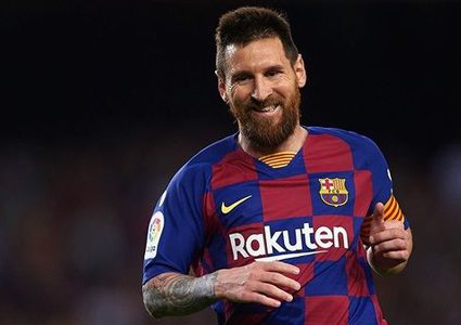 ميسي يبدي ارتياحه بعد خوضه التدريبات مع زملائه في برشلونة
