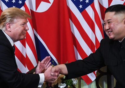 الرسائل المتبادلة بين ترمب وزعيم كوريا  و"القوة السحرية"