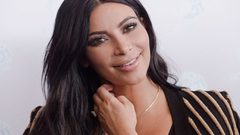 كيم كارداشيان تعلن توقف برنامج العائلة بعد 14 عاماً