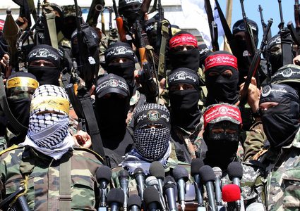 الفصائل الفلسطينية تستنكر وتدين التطبيع البحريني الاسرائيلي