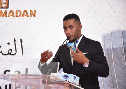 محمد رمضان ينهار في البكاء بسبب ضحايا ومصابي الحروق