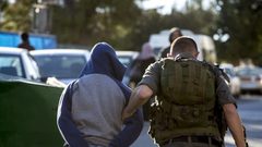 الاحتلال يعتقل شابا من قلقيلية