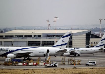 المغرب ينفي إقامة خط جوي مباشر بين المغرب وإسرائيل