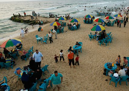 إغلاق بحر خانيونس لمنع تفشي  فيروس كورونا