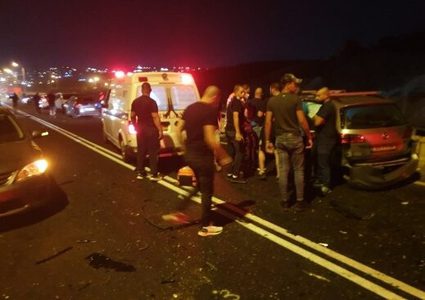 مصرع رجل وإصابة 5 أشخاص بحادث طرق قرب بلدة عيلوط