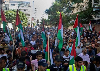 مختص بالشأن الإسرائيلي: نتنياهو نجح باختراق الجدار العربي