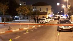 إصابة شاب جراء تعرضه لانفجار عبوة ناسفة في الطيبة