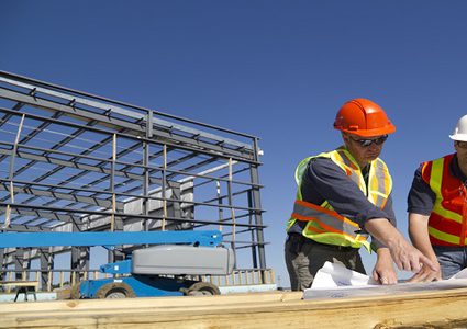 الأشغال" بغزة تسمح بعودة عمل شركات المقاولات