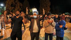 عبدالقادر: تراجعنا عن قرار اغلاق الأقصى لحمايته من المستوطنين
