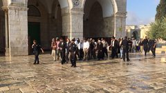 مستوطنون يقتحمون المسجد "الأقصى"