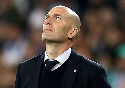 زيدان يخطط لإبرام أربع صفقات ضخمة لاستعادة أمجاد النادي الملكي