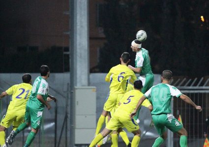 شباب الظاهرية يحقق فوزا على شباب الخليل