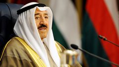 ترامب يمنح أمير الكويت وسام الاستحقاق العسكري برتبة قائد أعلى