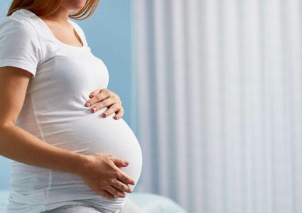 دراسة: كورونا يزيد خطر المعاناة من مضاعفات الحمل