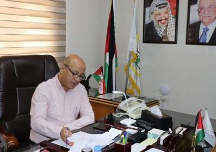 أبو هولي يدعو الاونروا الى الاسراع في الاستجابة لمواجهة "كورونا"