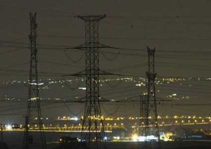 قطع التيار الكهربائي عن المنطقة الغربية من مدينة نابلس مساء اليوم