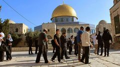 اغلاق باب المغاربة بعد اقتحام مستوطنين المسجد الاقصى