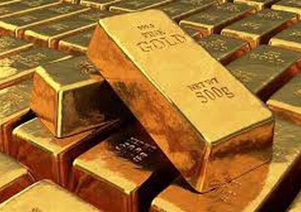 ضعف الدولار يرفع أسعار الذهب