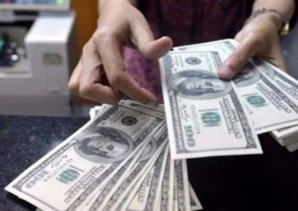 توقعات بأزمة كبيرة للاقتصاد الأمريكي