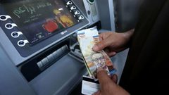 المالية: راتب شهر أيلول 1750 شيقل بحد أدنى