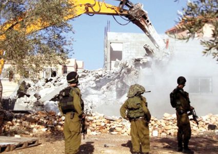 الاحتلال يهدم منزلا قيد الانشاء وبئرين في الخليل