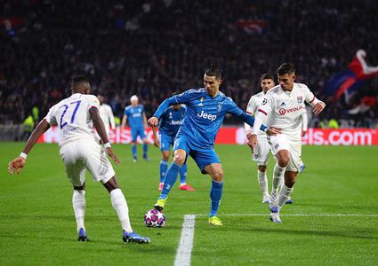 تأجيل مباراة توتنهام وليون