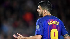 سواريز يرفض عرضا جديدا للرحيل عن برشلونة