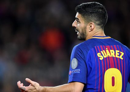 سواريز يرفض عرضا جديدا للرحيل عن برشلونة