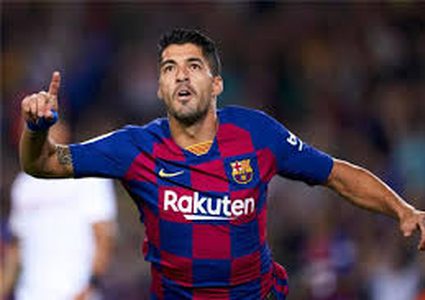 برشلونة يودع سواريز بطريقة خاصة