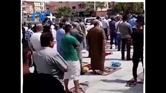 احتجاجات في الجزائر بعد اعتقال إمام مسجد أثناء الصلاة