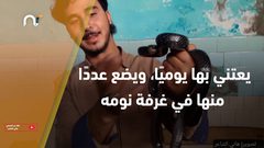 شاب من غزة صديق للأفاعي والصقور الجارحة