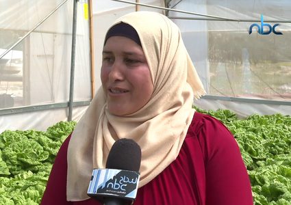 ابتسام حريبات من الخليل تنجحُ في تنفيذ مشروع الزراعة العضوية